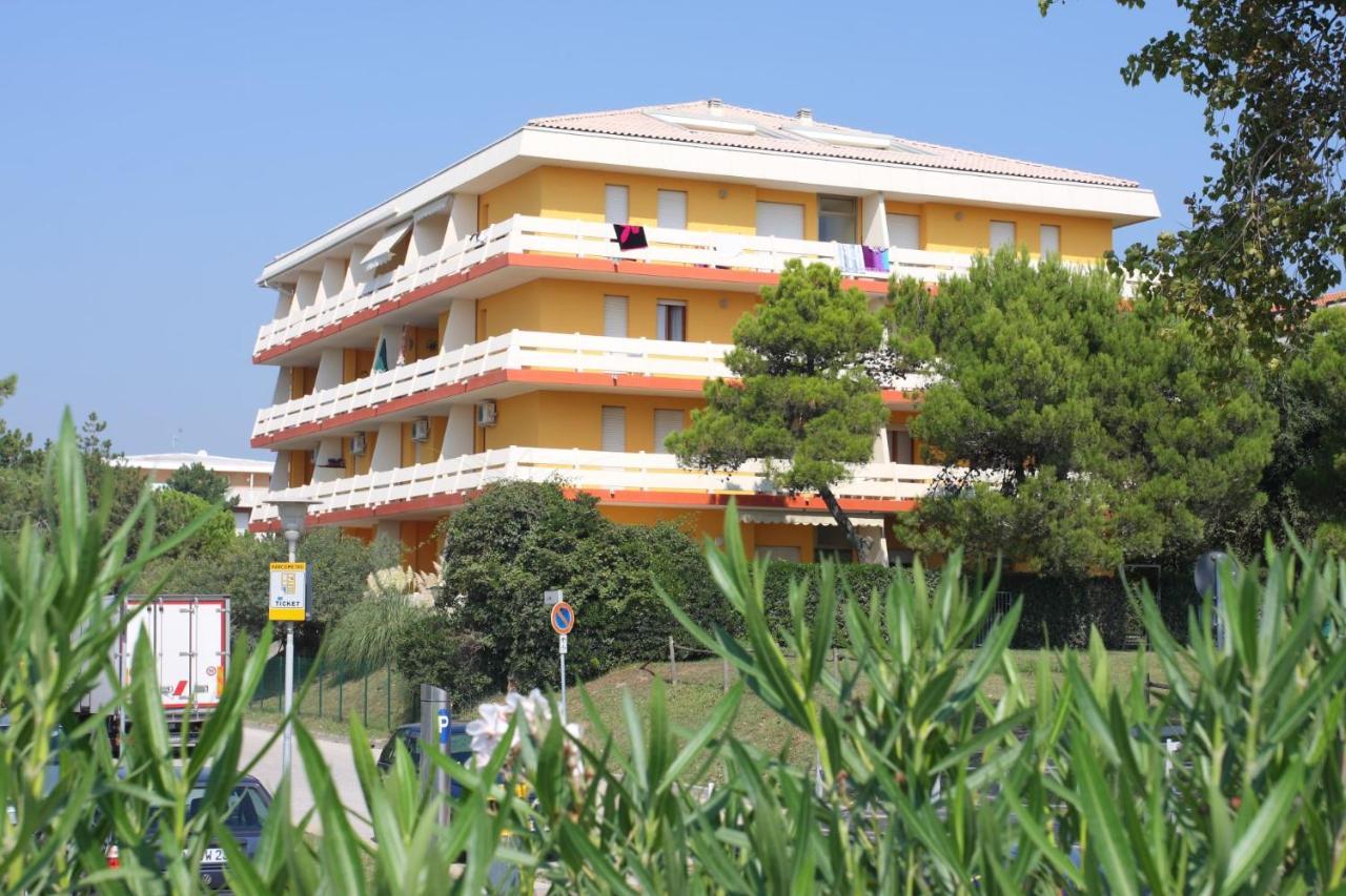 Condominio Carina Sud Bibione Exteriér fotografie